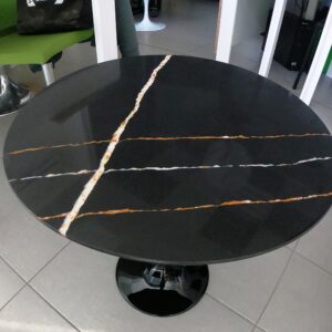 Table Tulipe marbre Noir