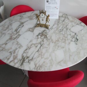 table tulipe calacatta or